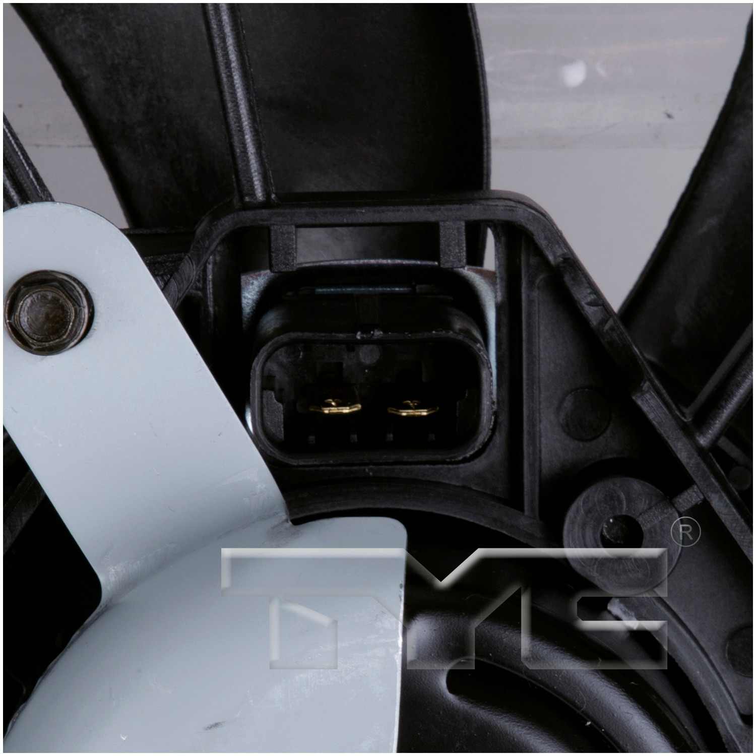 TYC Dual Radiator and Condenser Fan Assembly 620780