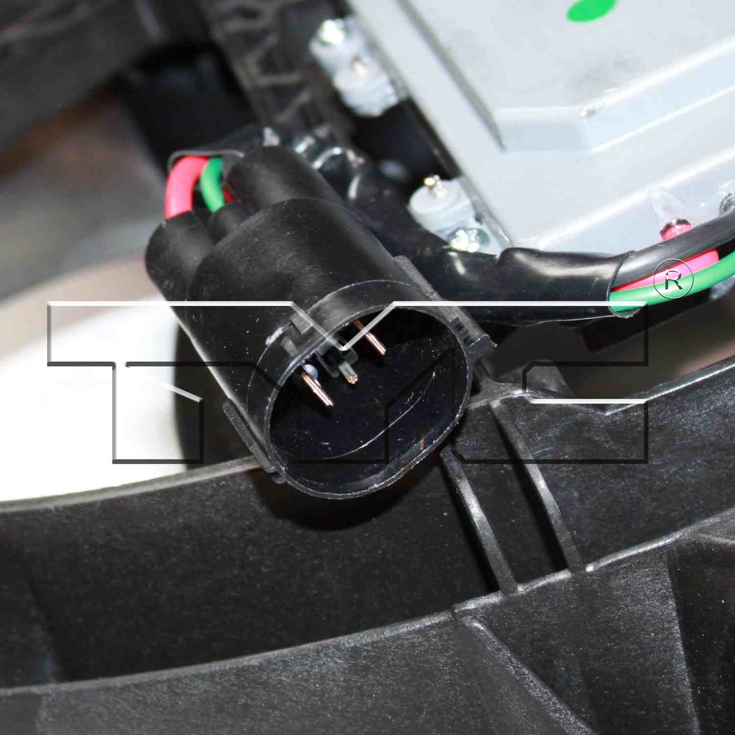 TYC Dual Radiator and Condenser Fan Assembly 621380CU