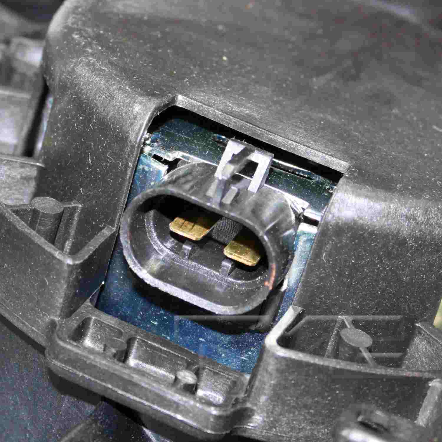 TYC Dual Radiator and Condenser Fan Assembly 622370