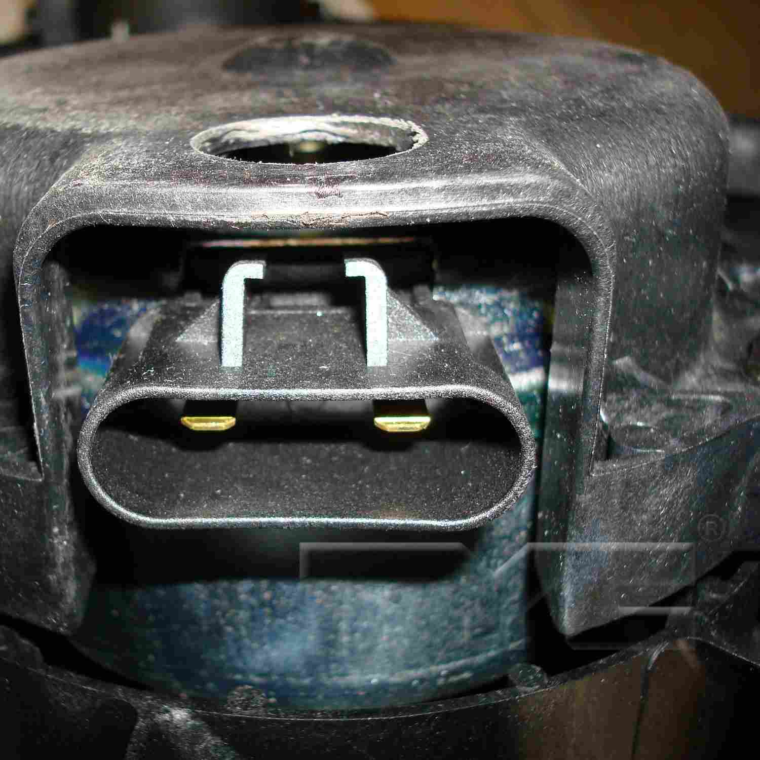 TYC Dual Radiator and Condenser Fan Assembly 622410