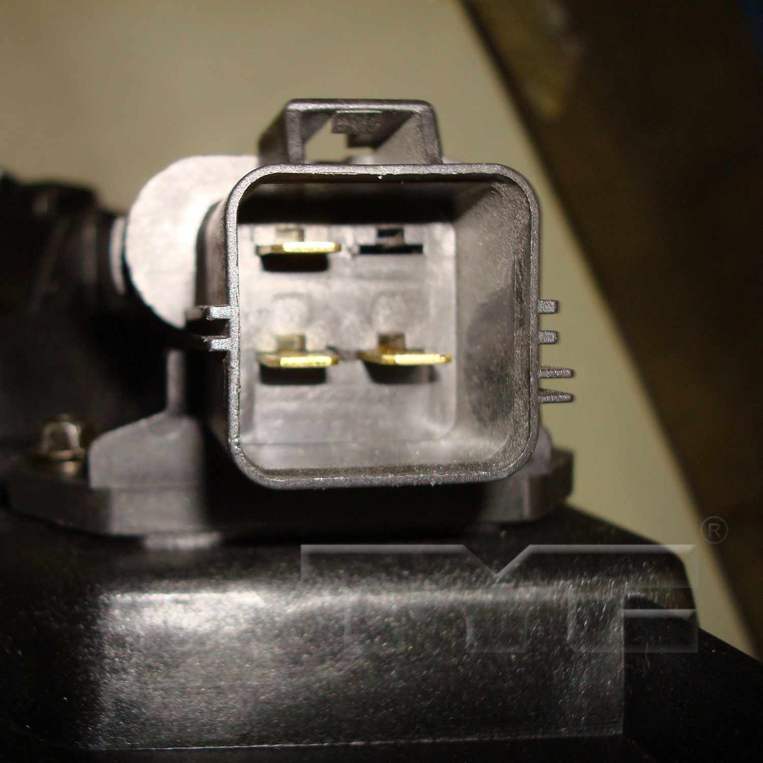 TYC Dual Radiator and Condenser Fan Assembly 622550