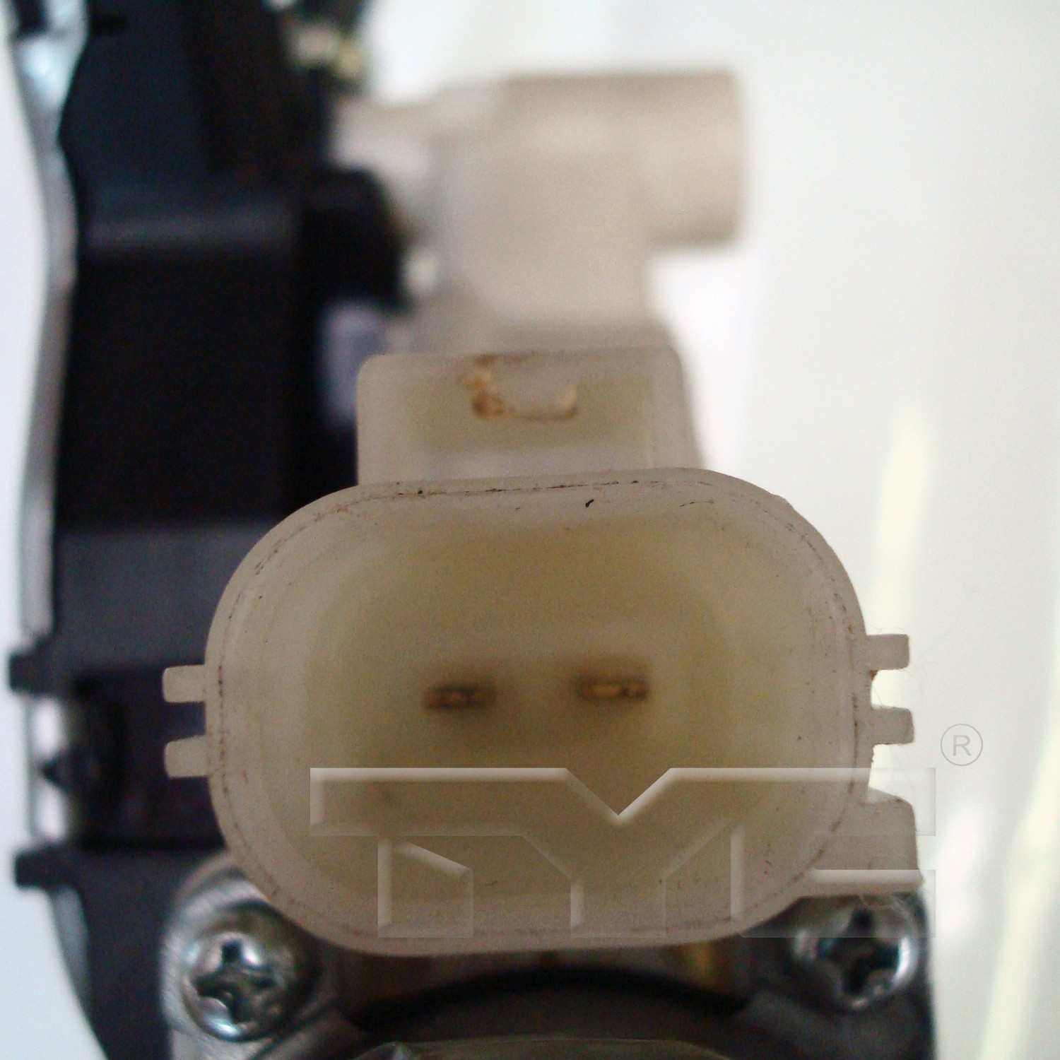 TYC Power Window Motor and Regulator Assembly 660400