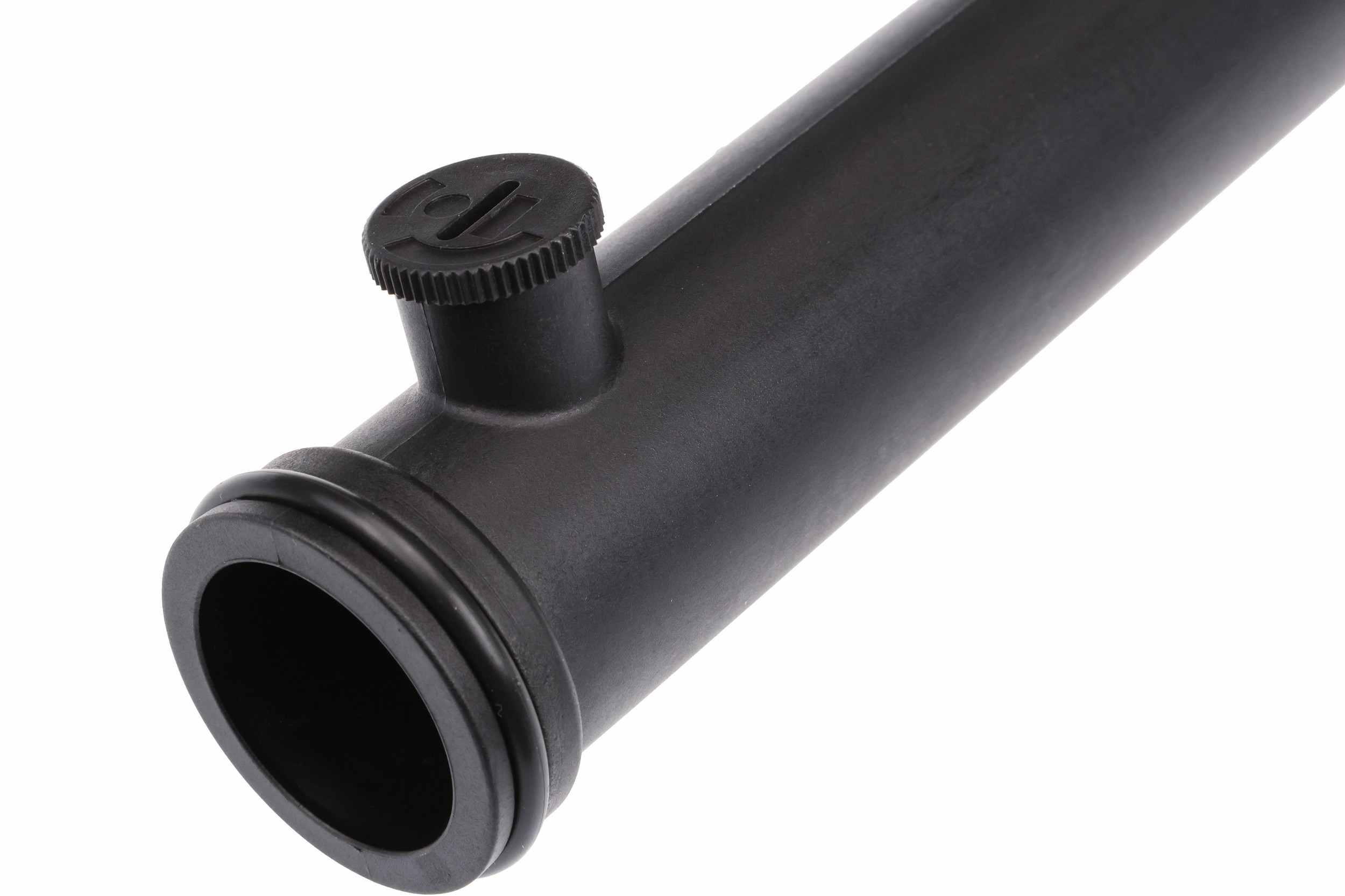 URO Engine Coolant Pipe 021121050C