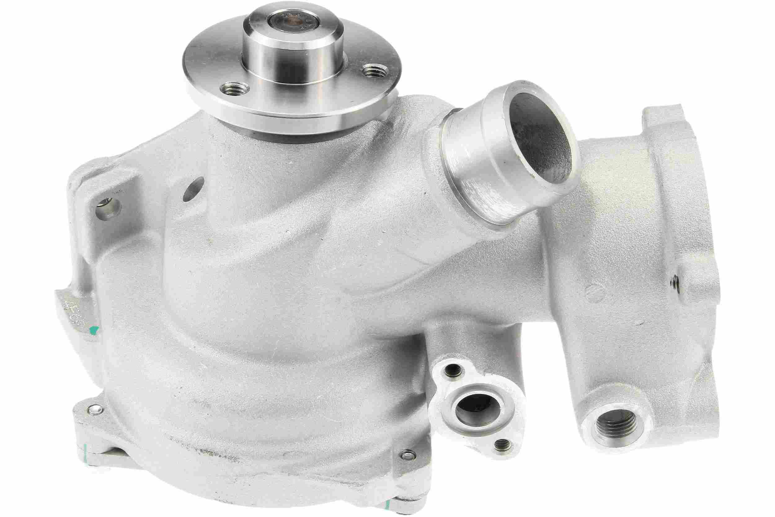 URO Engine Water Pump 1042003101