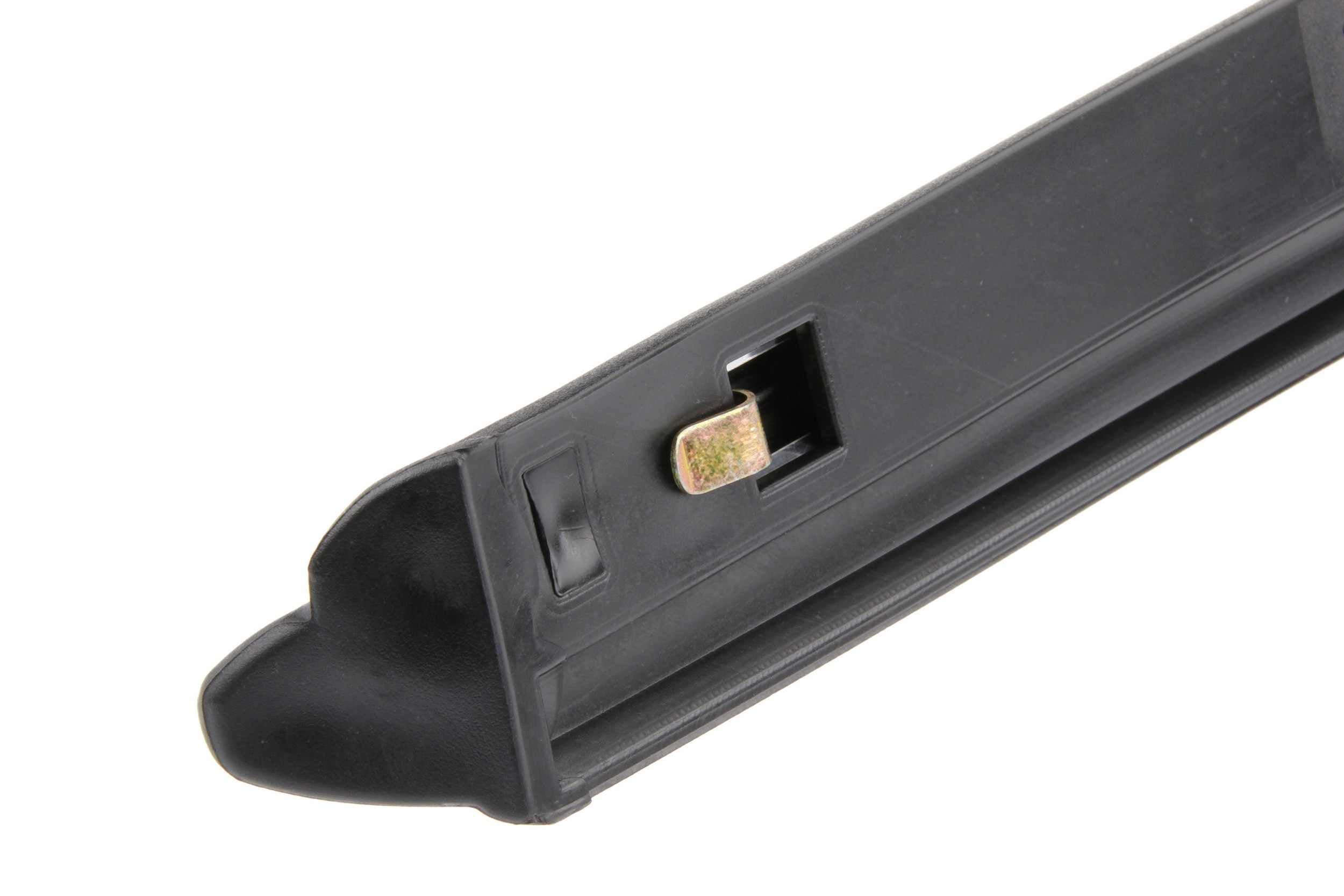 URO Fender Molding 1078800182