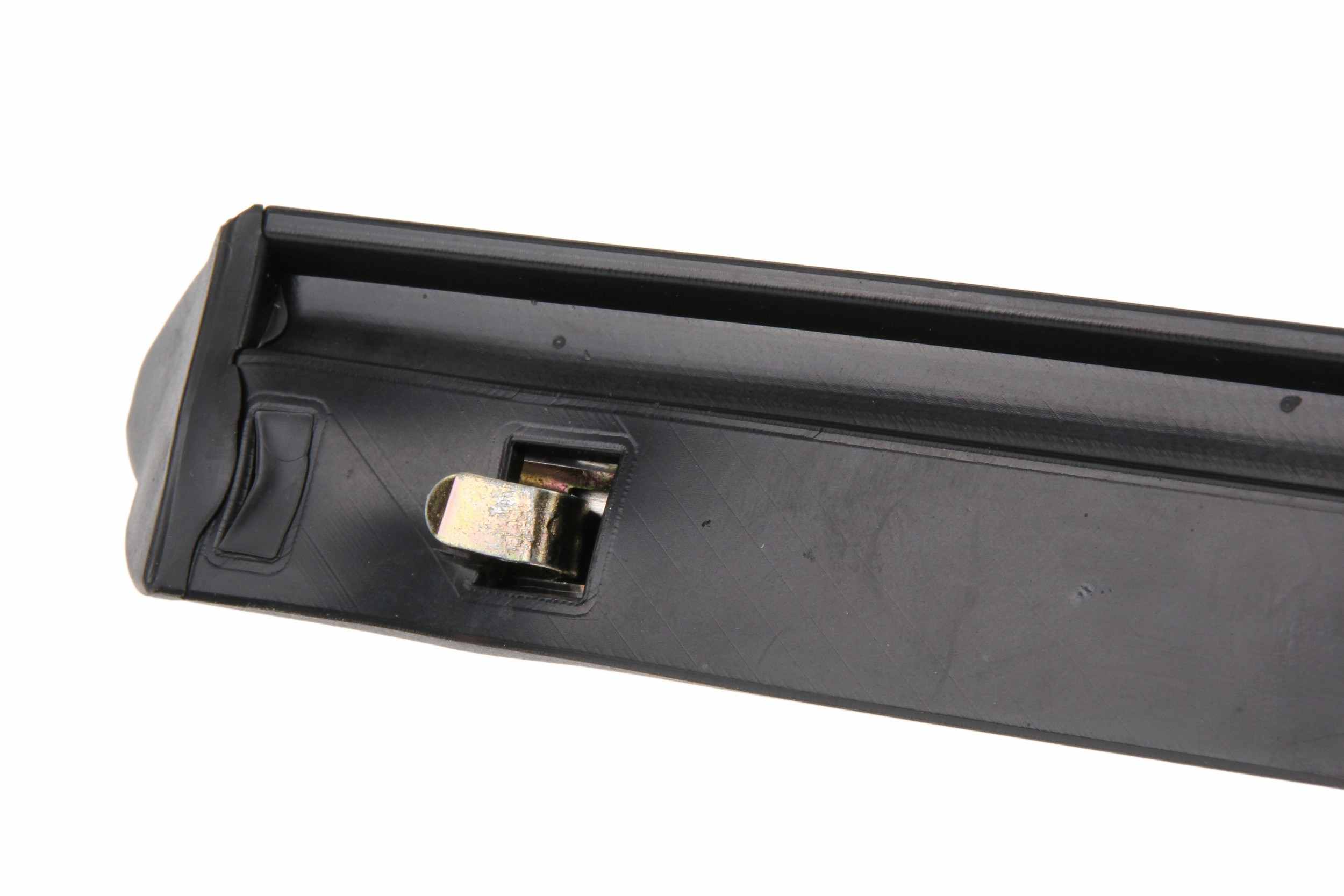 URO Fender Molding 1078800282