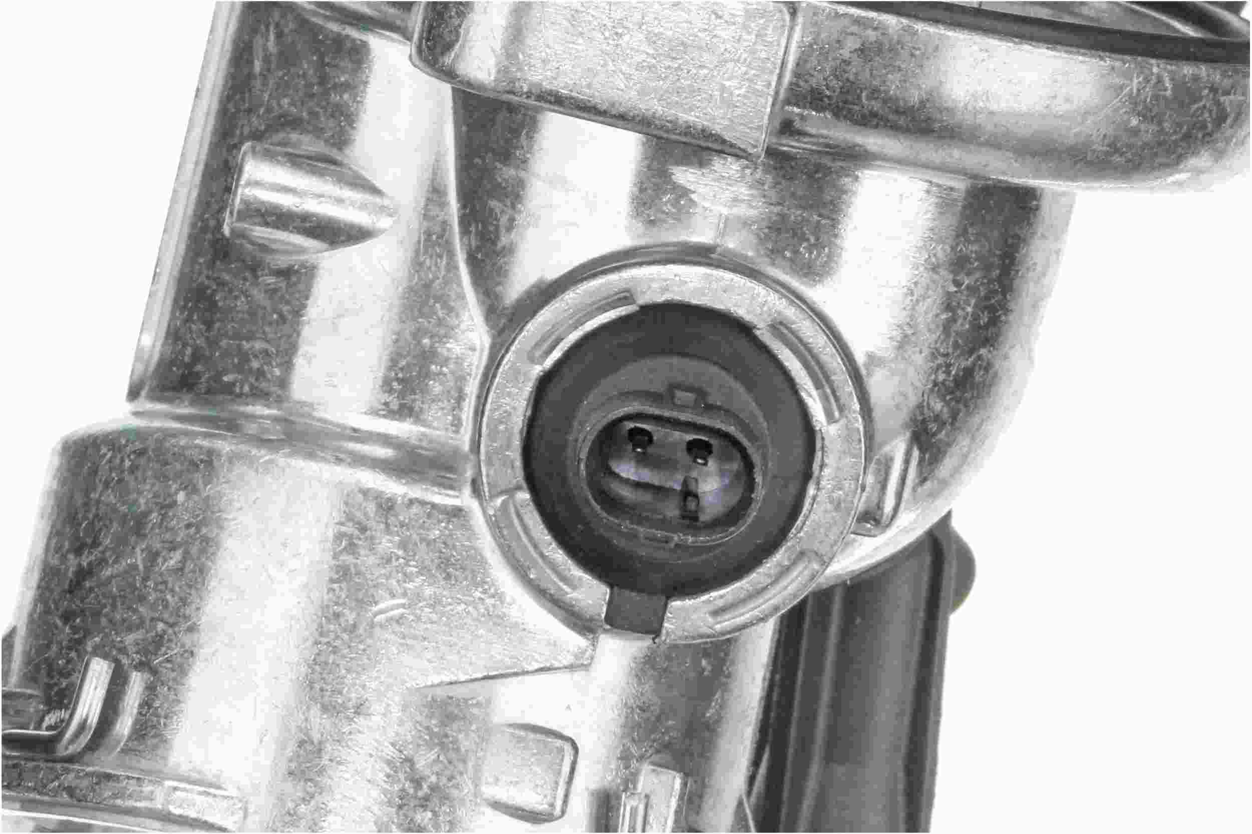 URO Engine Coolant Thermostat Housing Assembly 1562030475