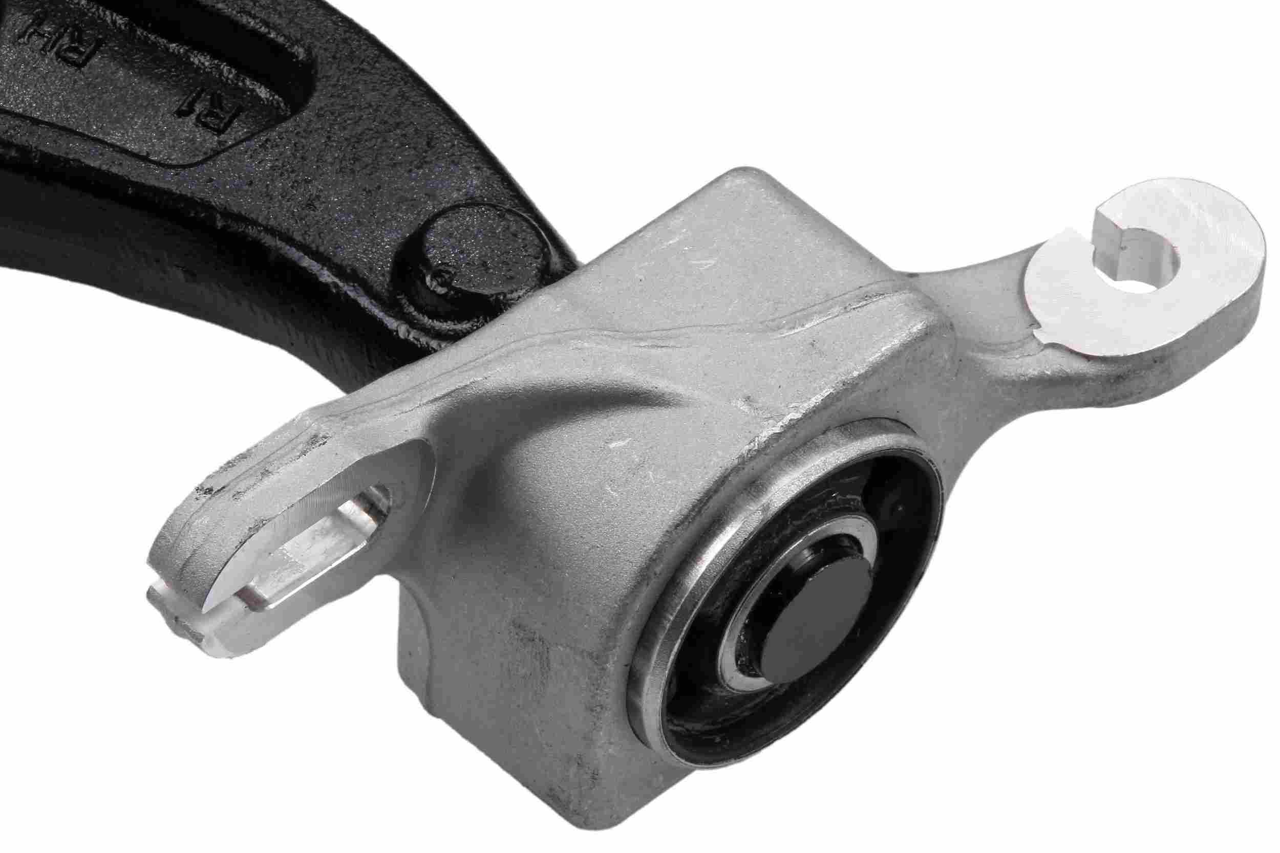 URO Suspension Control Arm 1643303507