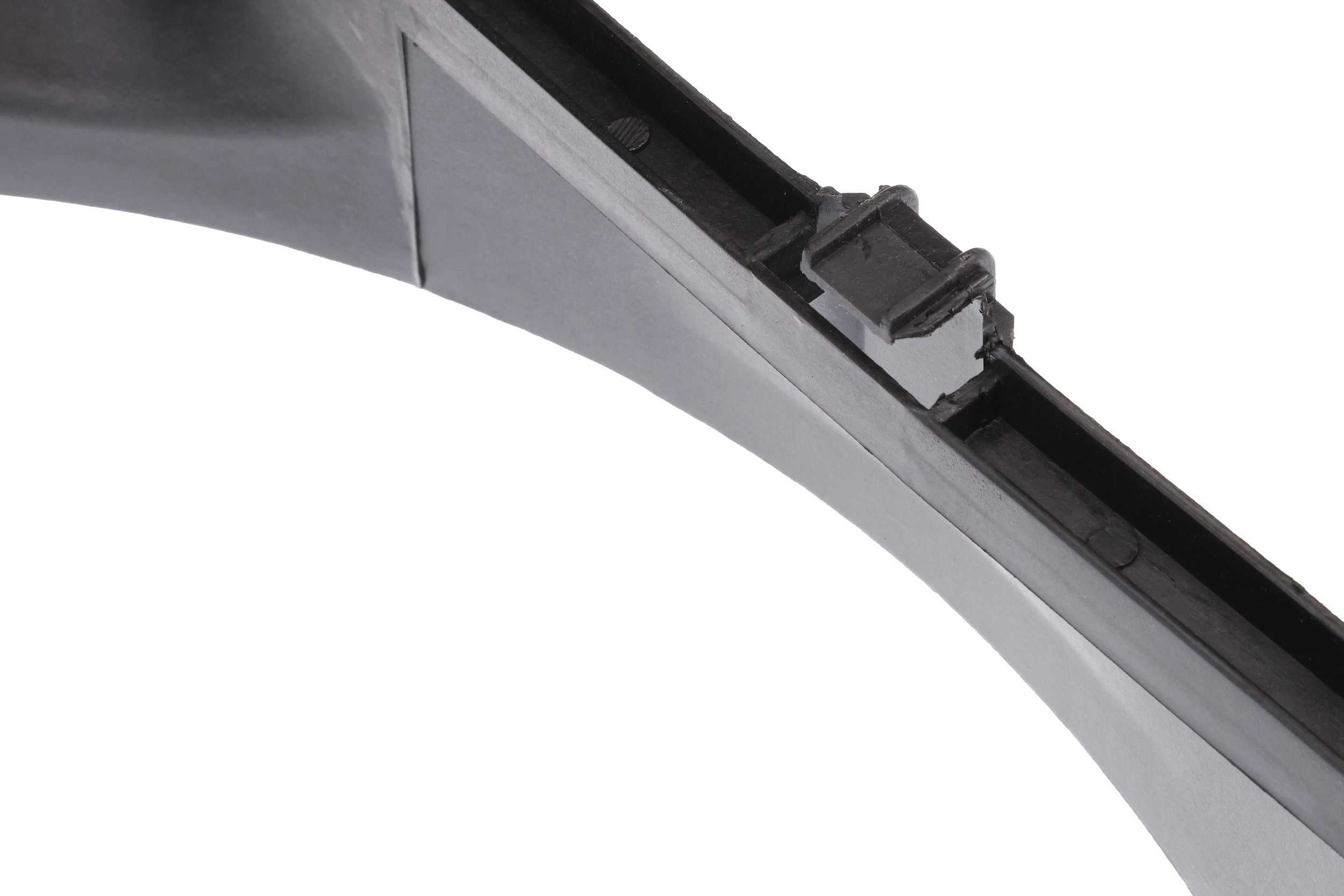 URO Engine Cooling Fan Shroud 17111712686