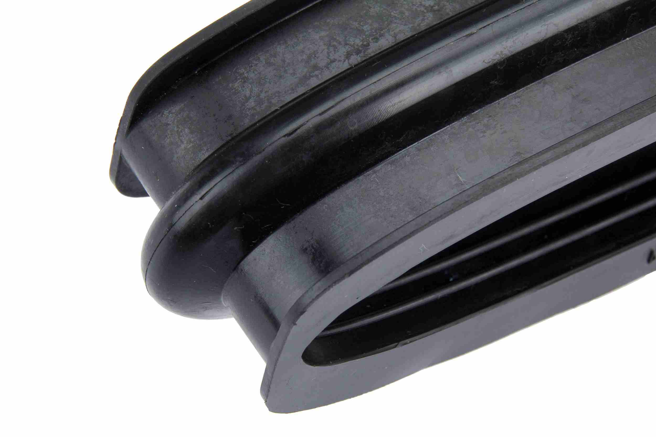 URO Engine Air Intake Hose 17517639959