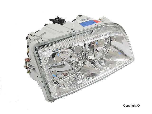 URO Headlight Assembly 30865268