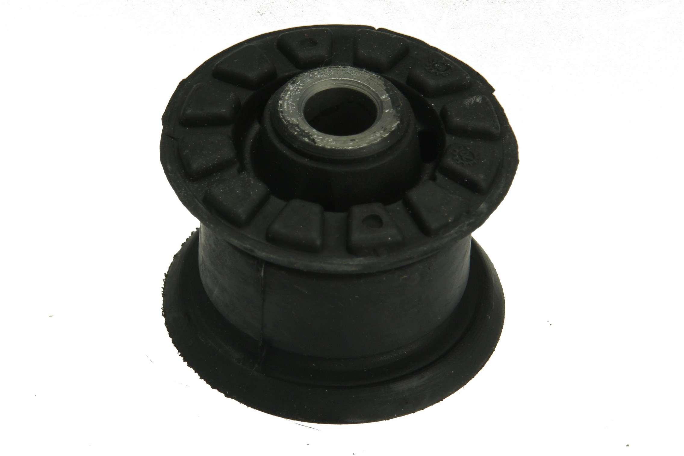 URO Suspension Control Arm Bushing 811407181A