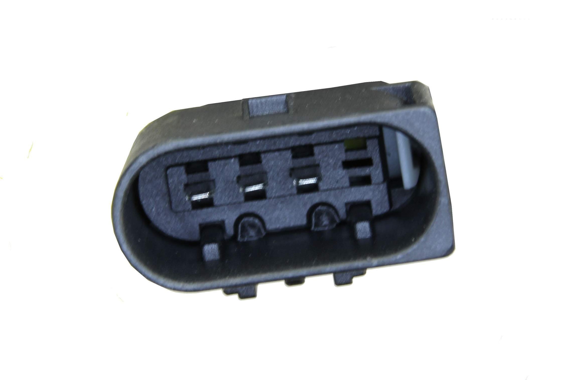 URO Diesel Exhaust Fluid (DEF) Heater 9064700553