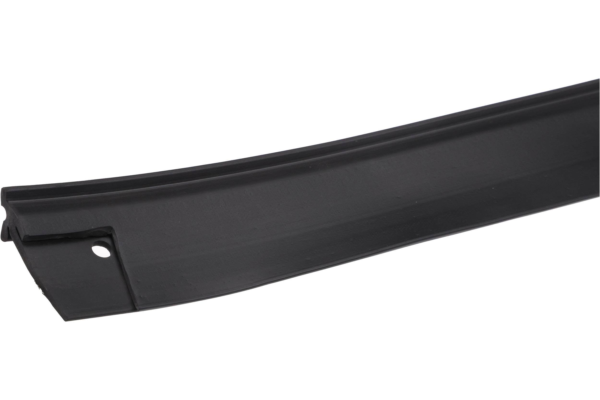 URO Engine Compartment Seal 91150411502