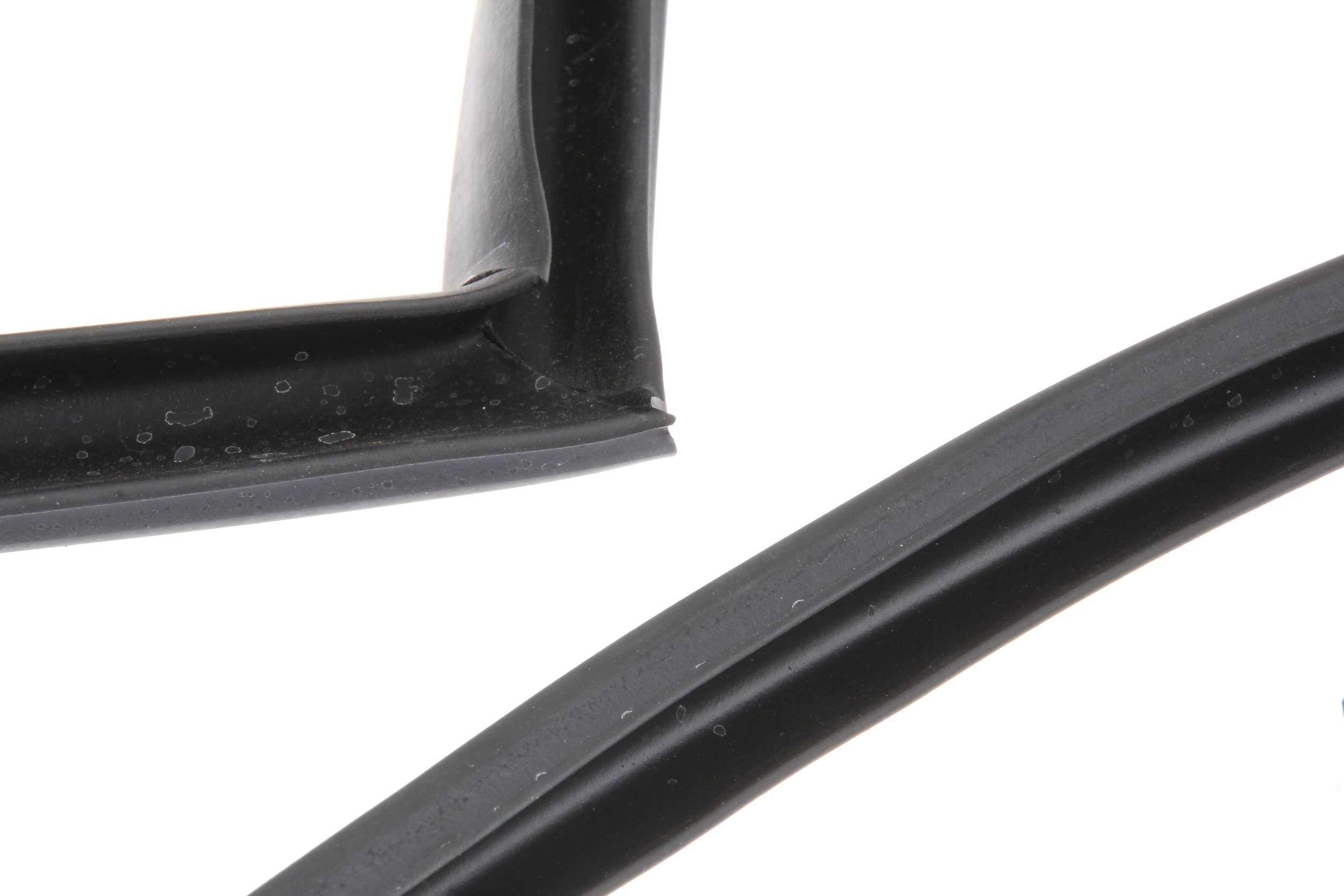 URO Hood Seal 91451190110