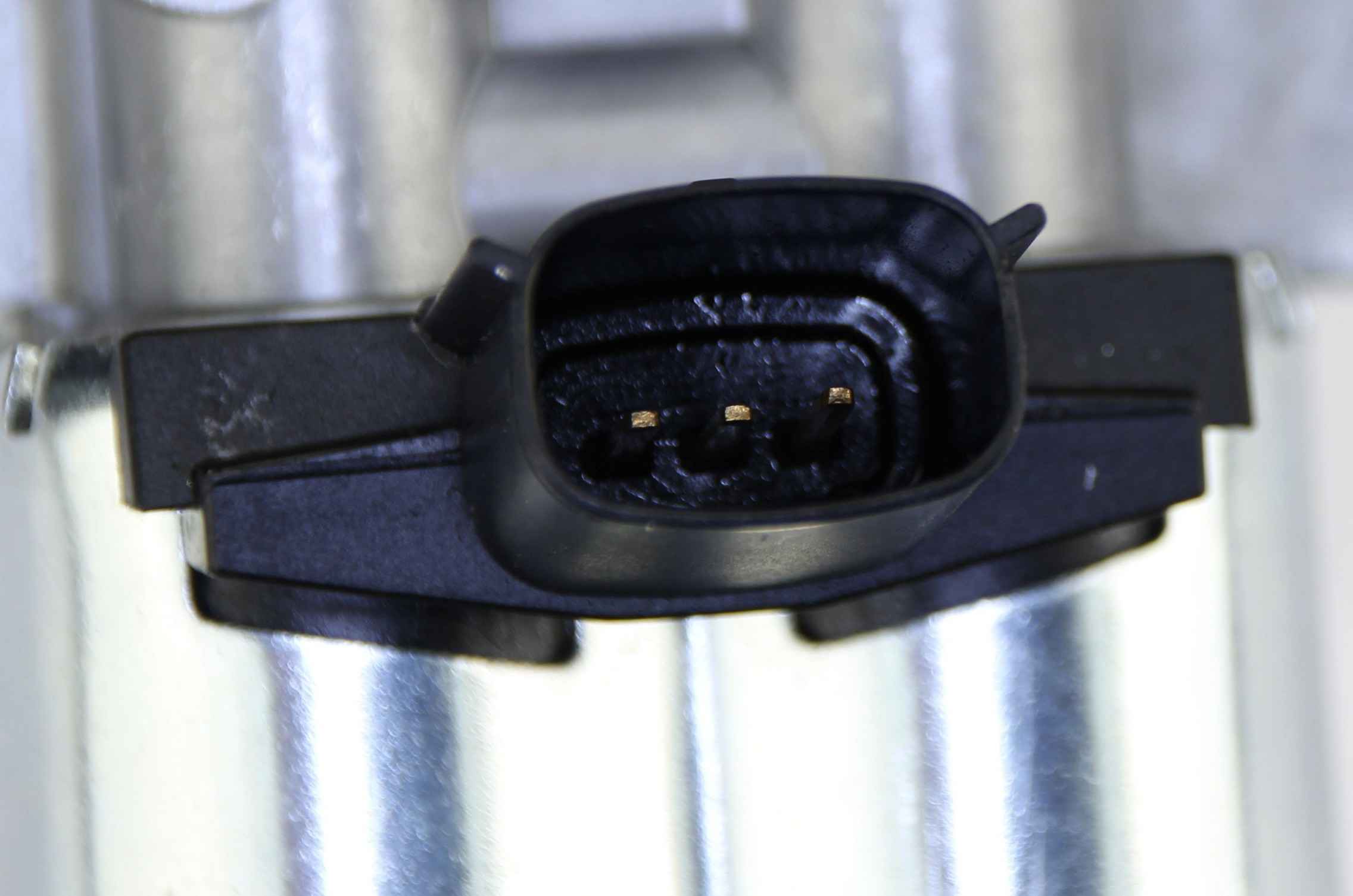 Autotecnica Engine Variable Valve Timing (VVT) Oil Control Valve CE1416022