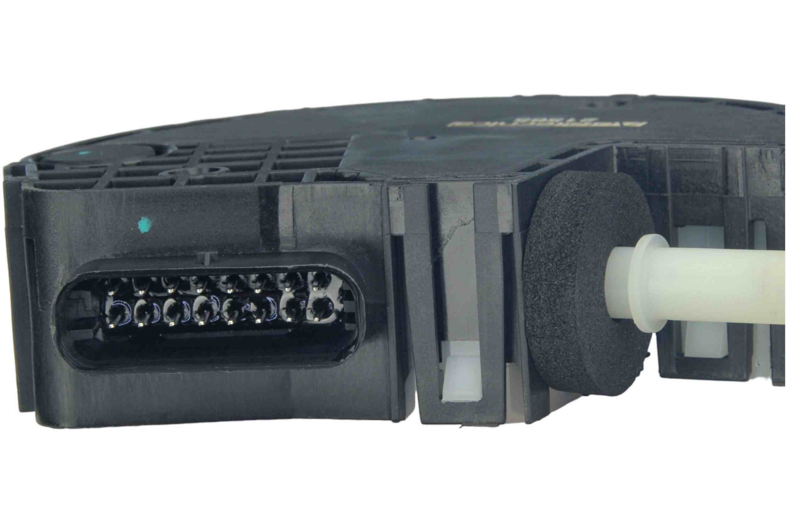 Autotecnica Diesel Exhaust Fluid (DEF) Pump top view frsport DG0318683