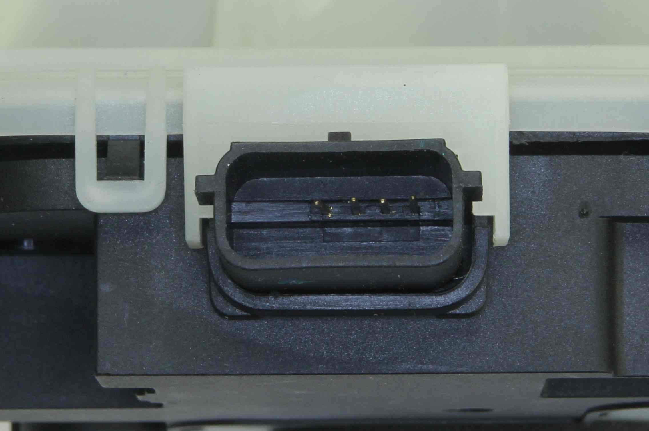 Autotecnica Door Lock Actuator FD0816415