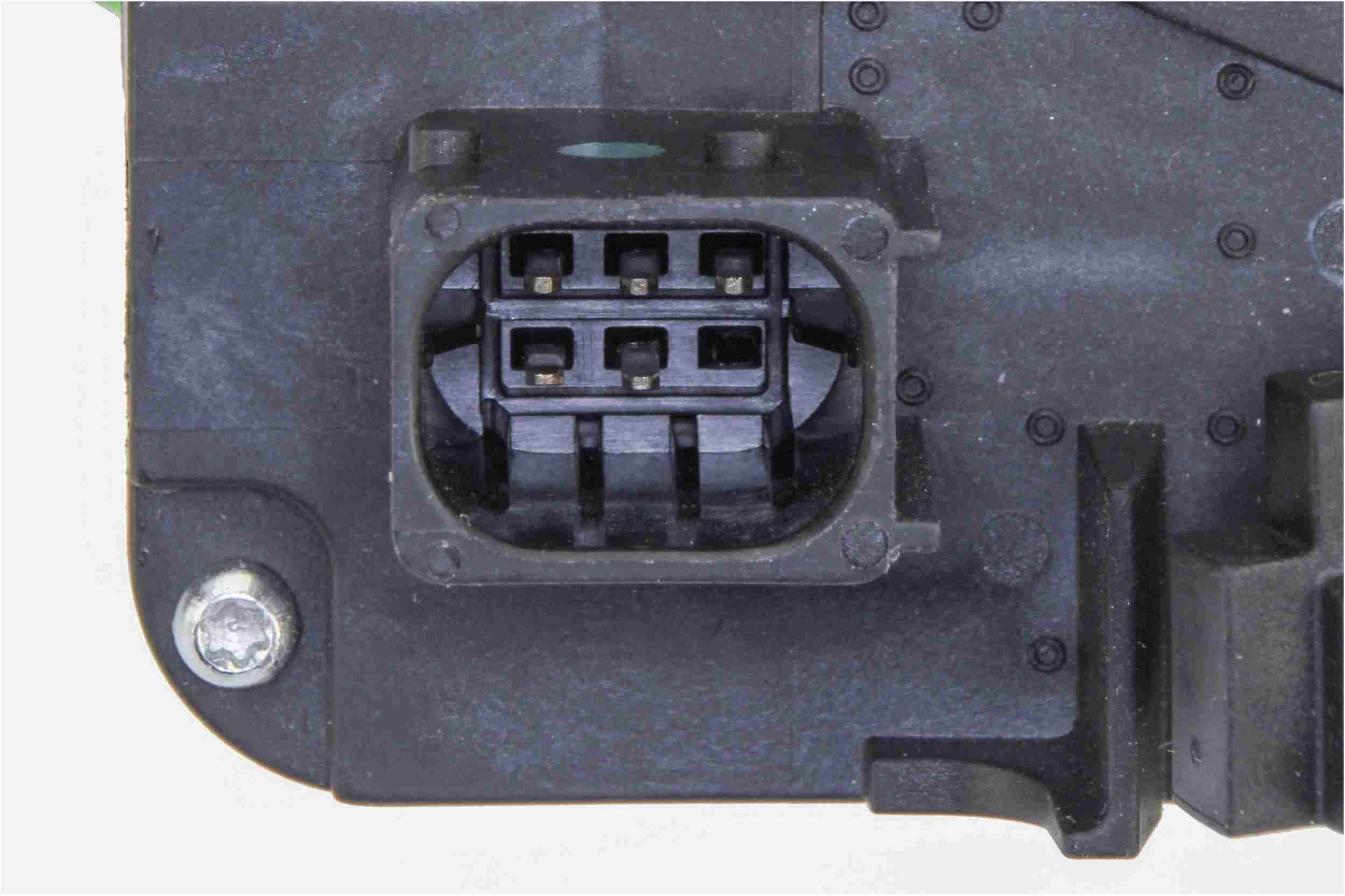 Autotecnica Door Lock Actuator GM0817471