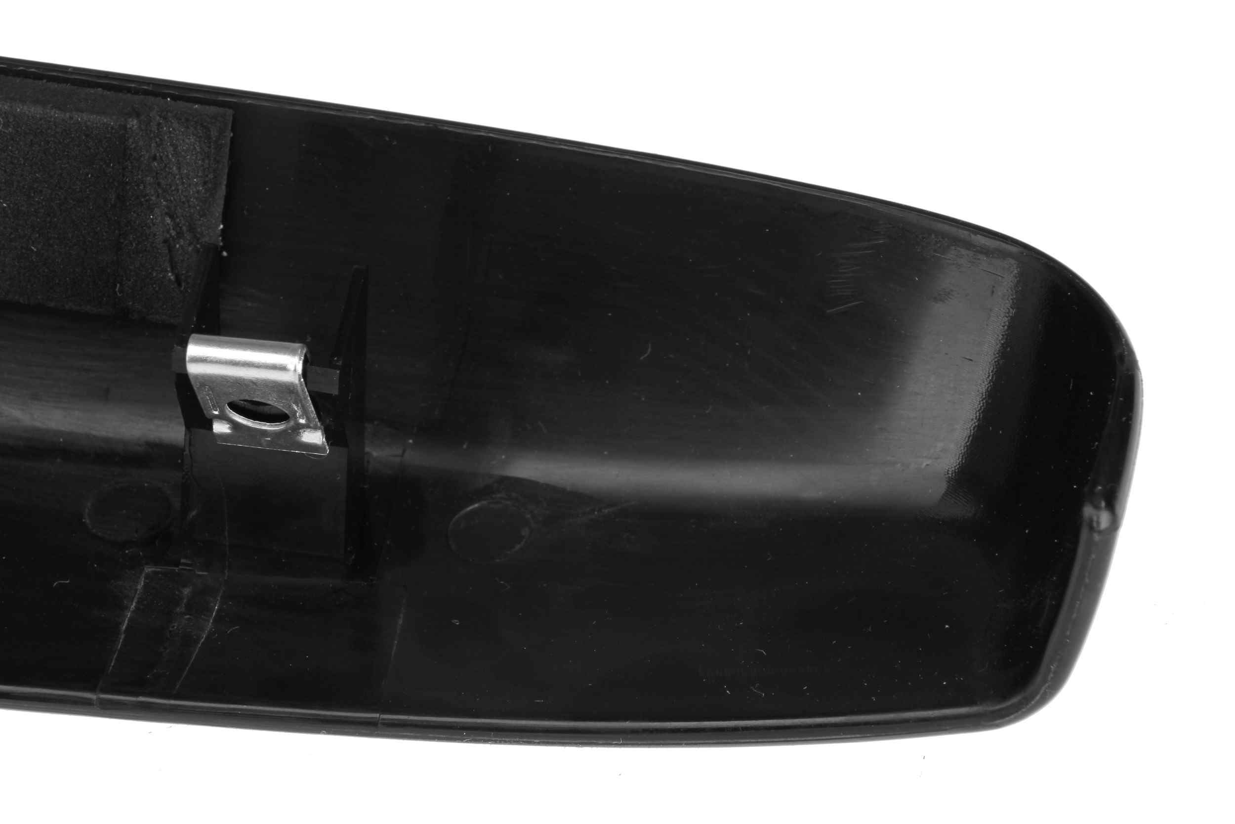 Autotecnica License Plate Light Cover Assembly JE0817449