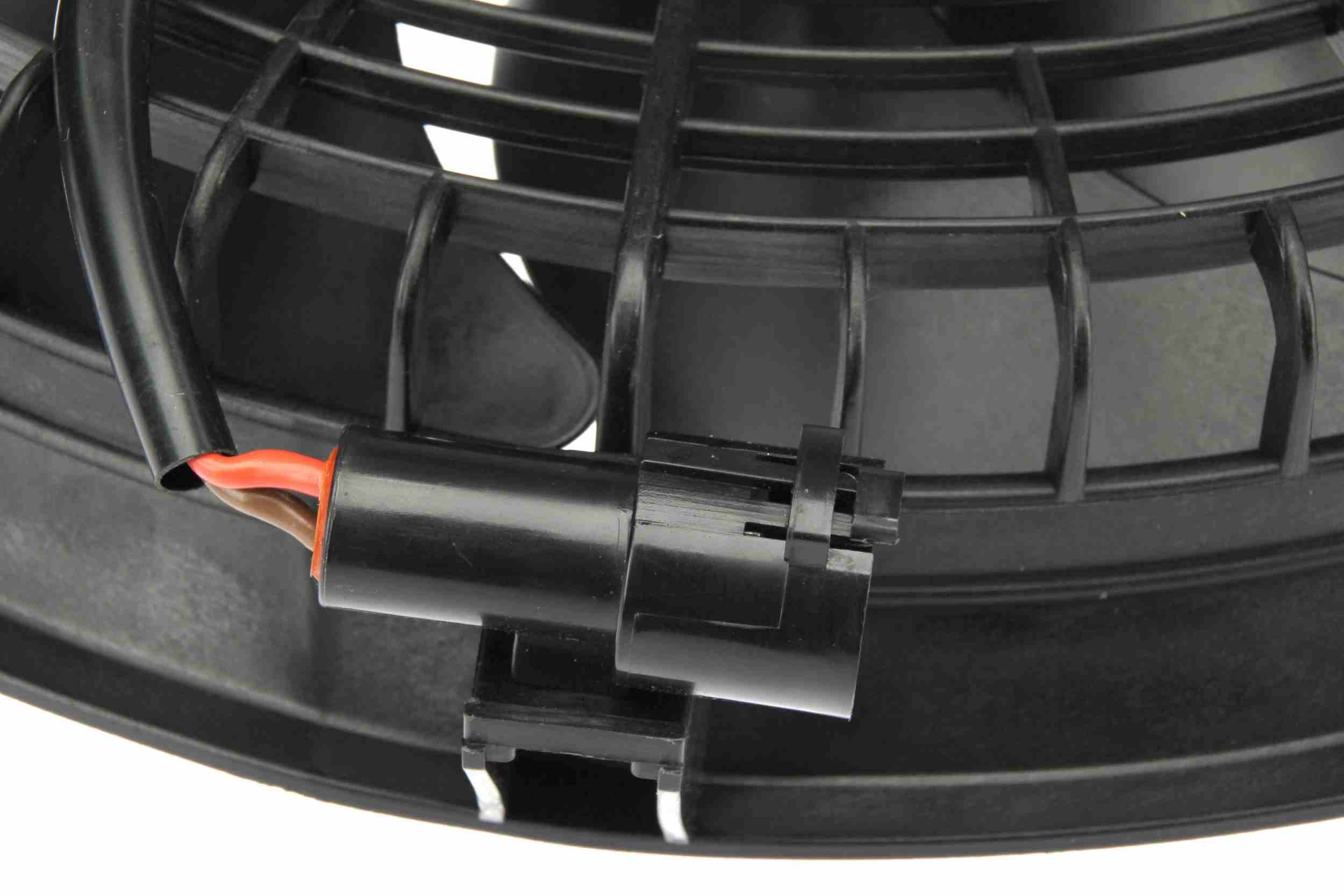 URO A/C Condenser Fan Assembly JRP100000