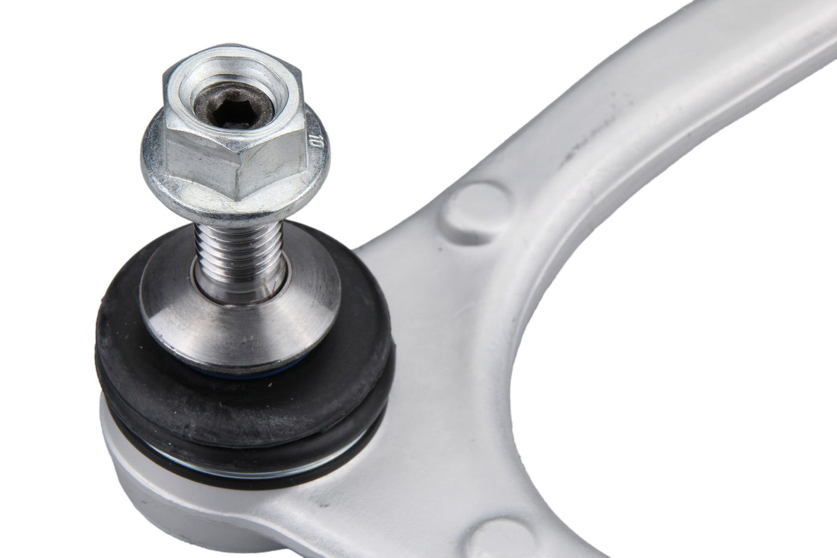 URO Suspension Control Arm XR857653