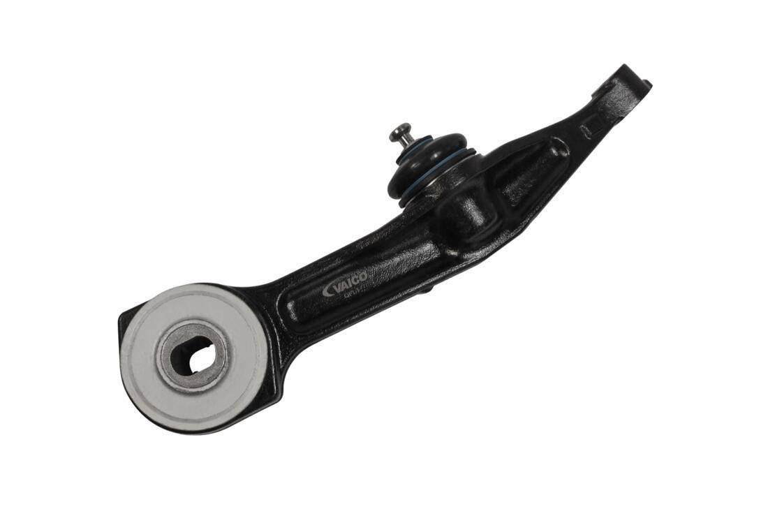 Vaico Suspension Control Arm