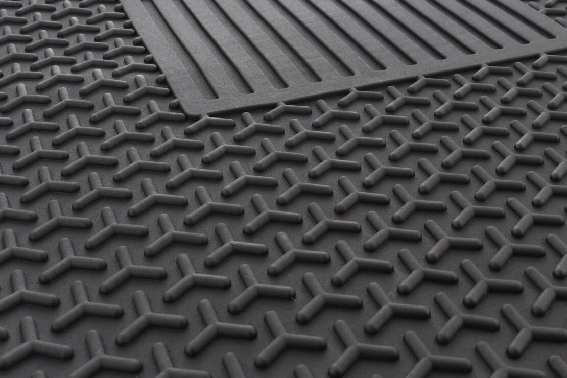 VAICO Floor Mat V30-3781