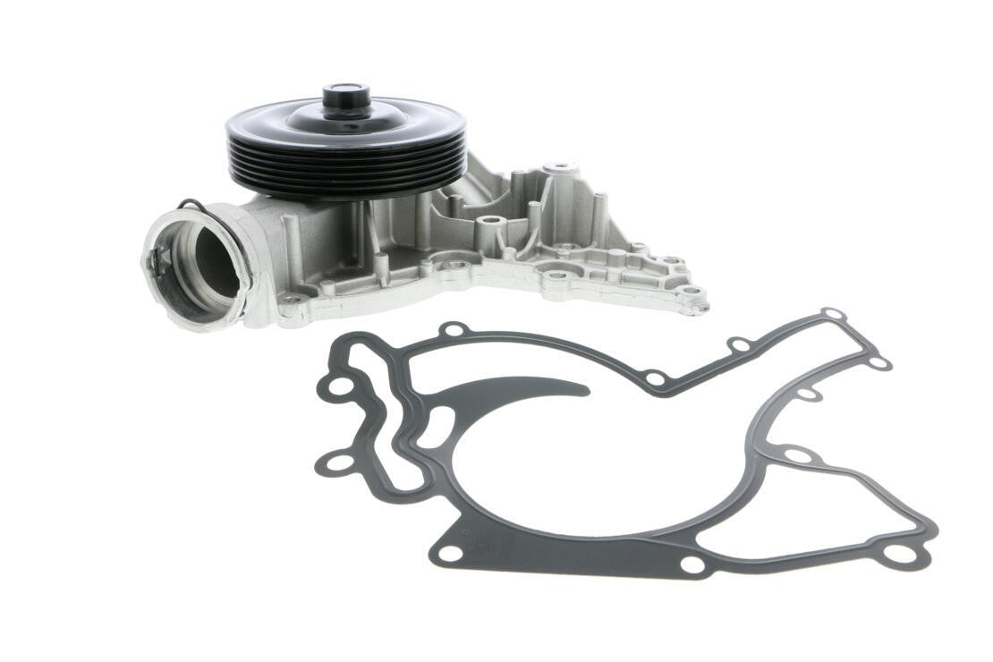 VAICO Engine Water Pump V30-50061