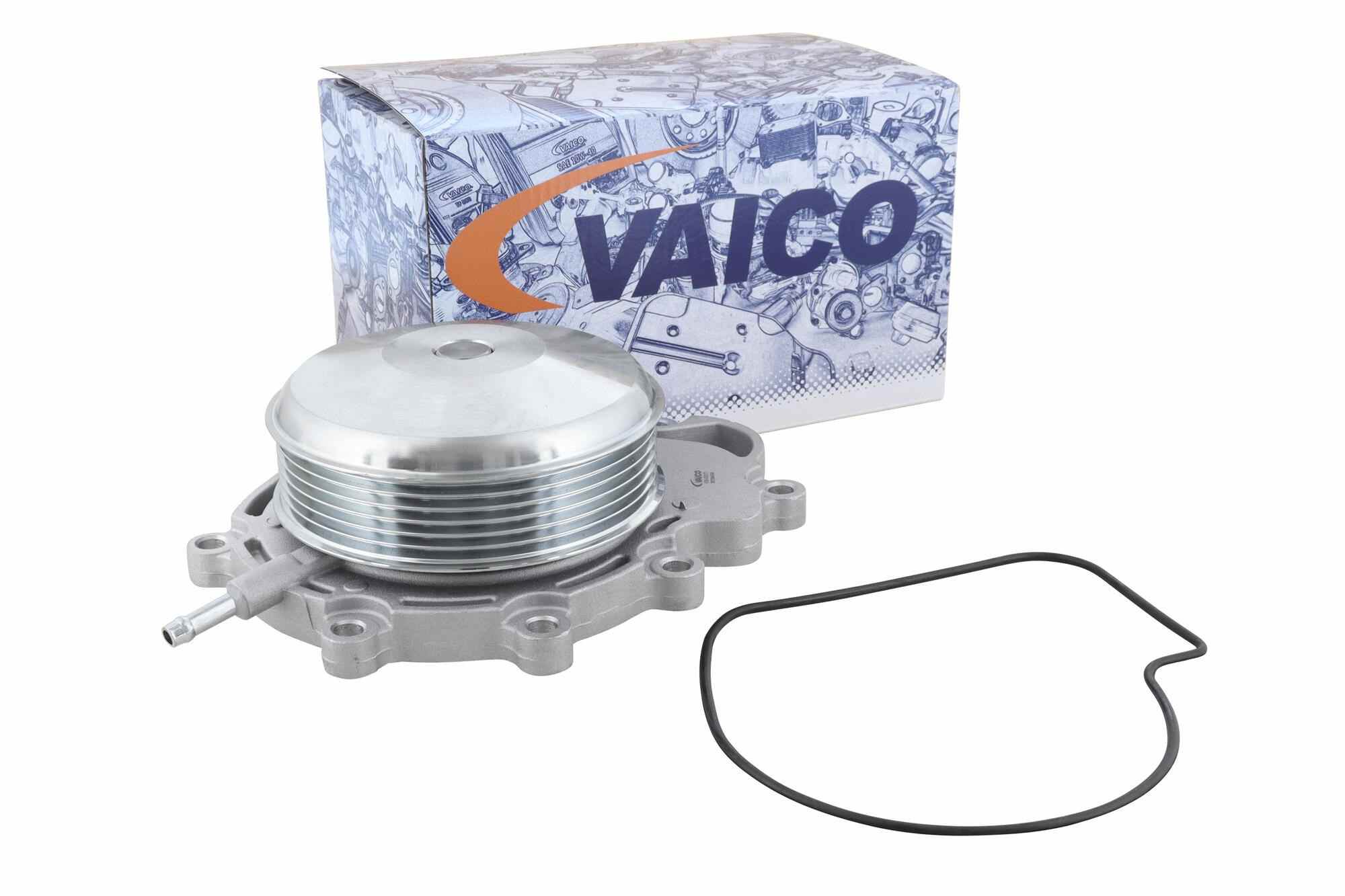 VAICO Engine Water Pump V30-50077