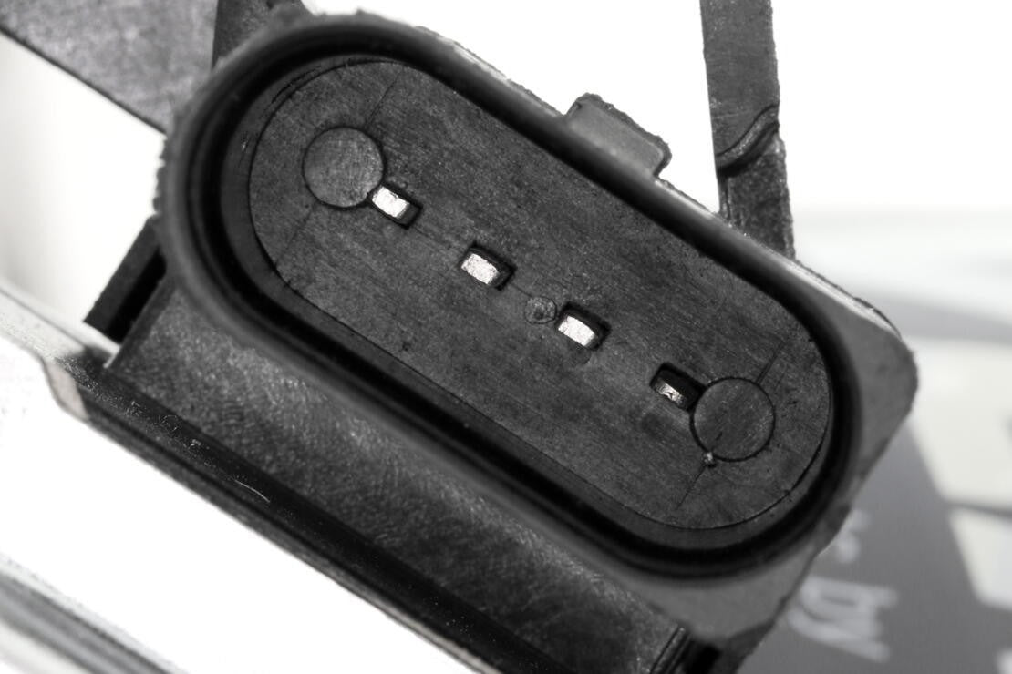 VEMO Back Glass Wiper Motor V10-07-0045