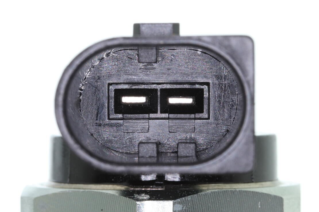 VEMO Direct Injection High Pressure Fuel Pump V10-25-0007