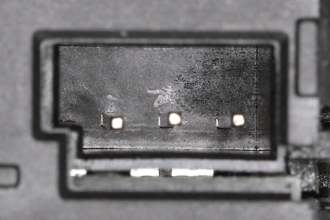 VEMO Headlight Adjusting Motor V10-77-0018-1