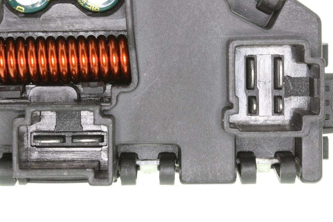 VEMO HVAC Blower Motor Control Module V10-79-0031