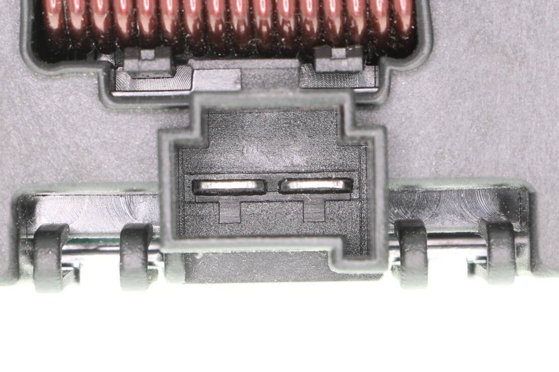 VEMO HVAC Blower Motor Control Module V10-79-0032