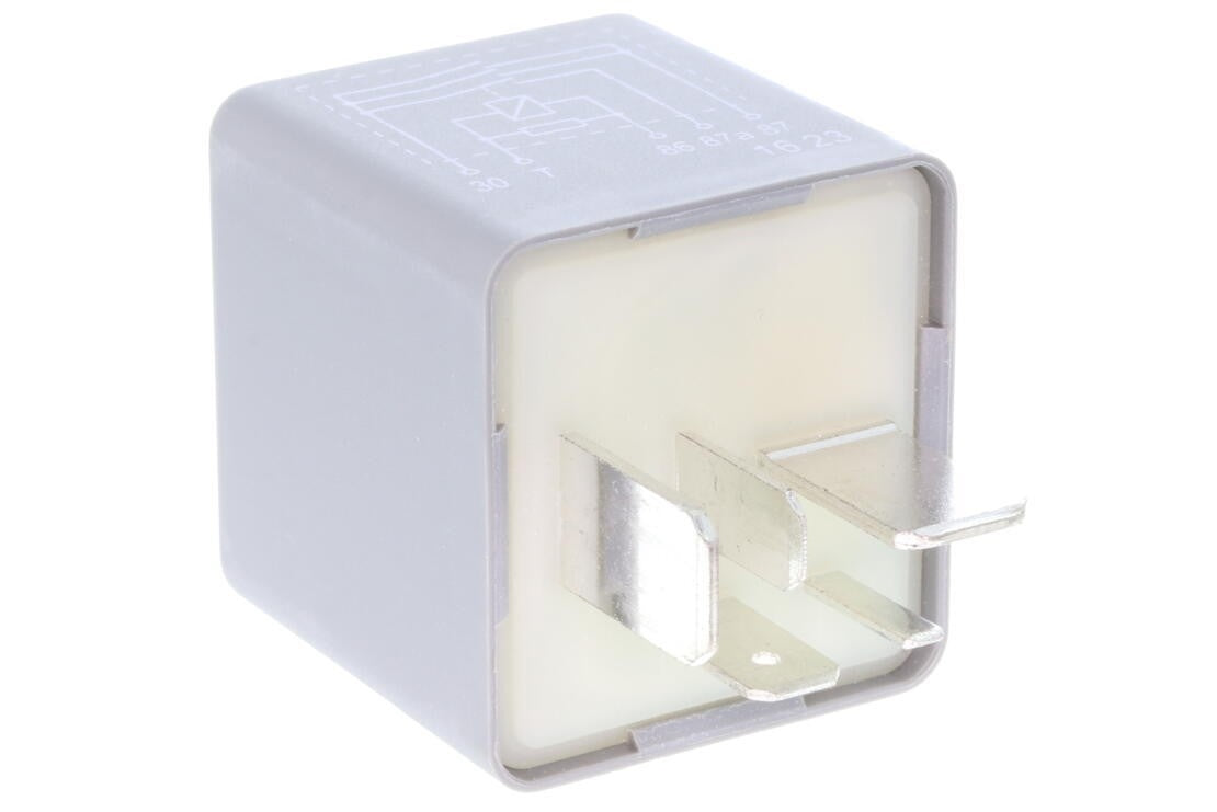 VEMO Fuel Pump Relay V15-71-0038