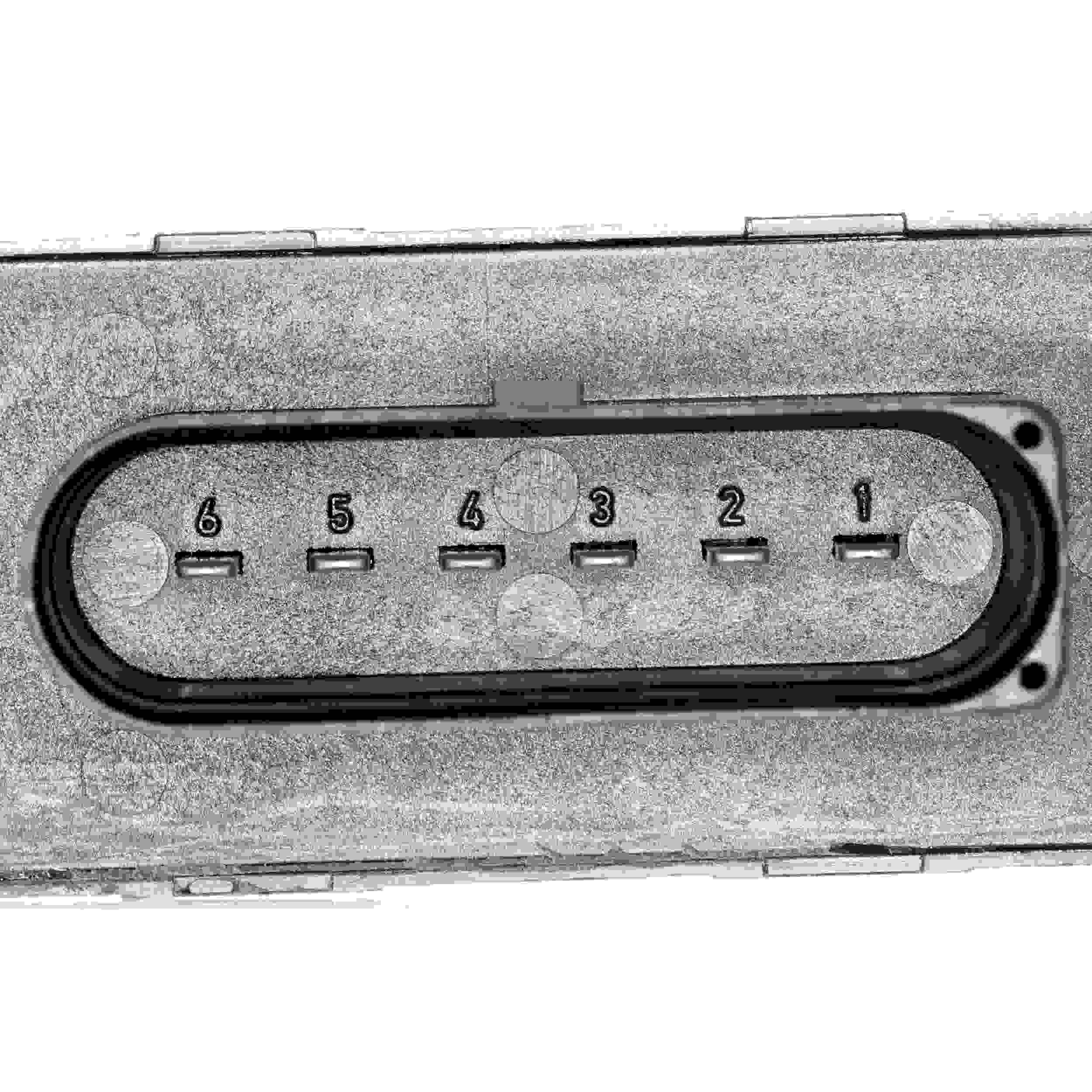 VEMO Fuel Pump Relay V15-71-0070