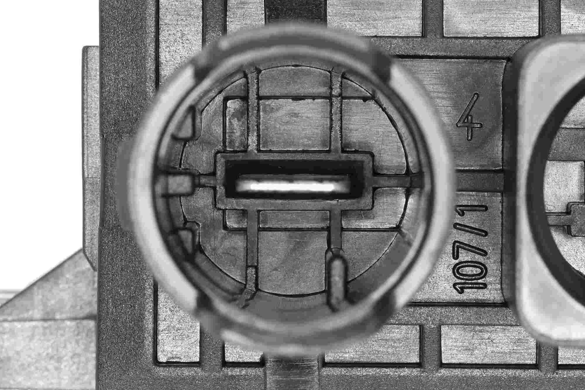 VEMO Diesel Glow Plug Controller V20-71-0015