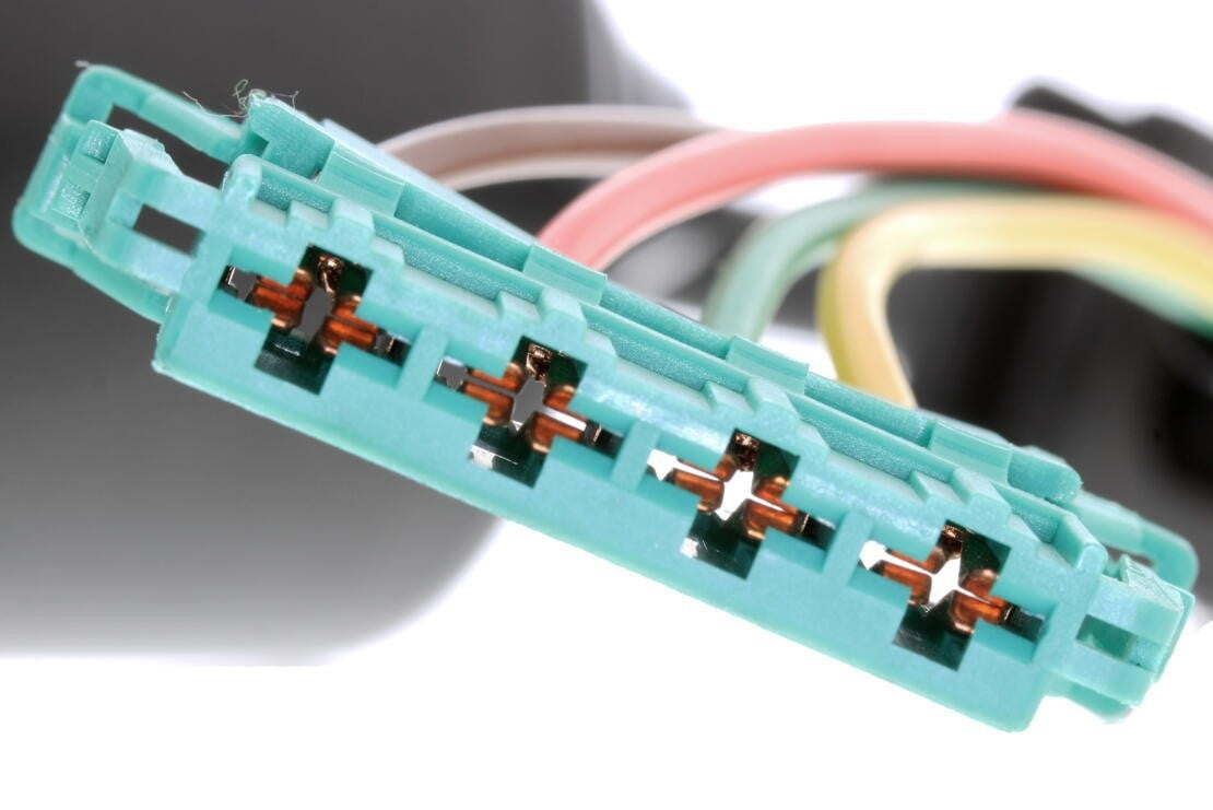 VEMO Windshield Wiper Motor V30-07-0010