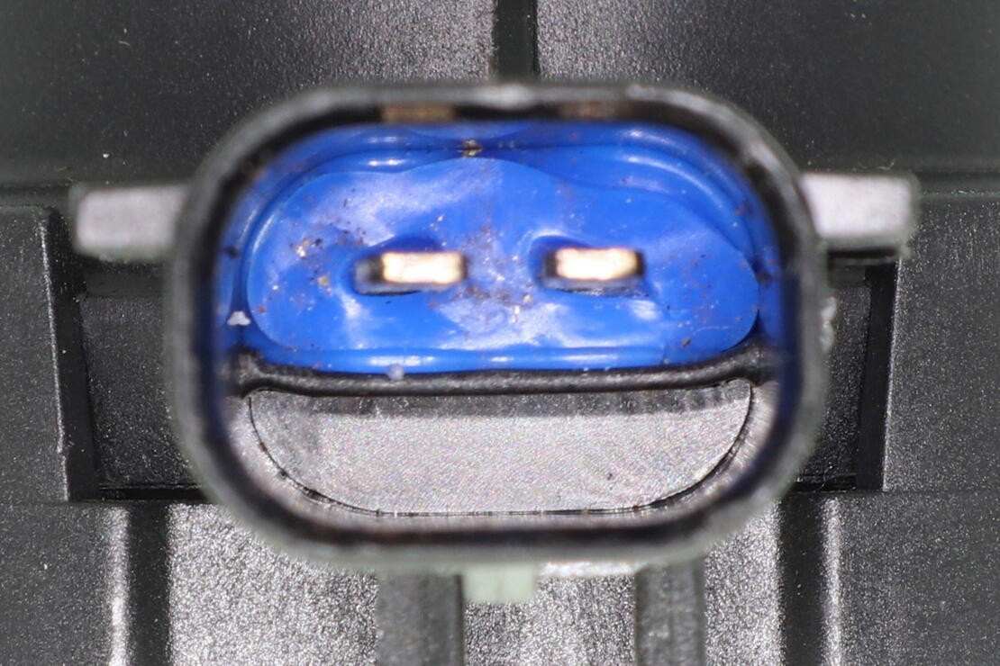 VEMO Vapor Canister Purge Valve V30-77-1017