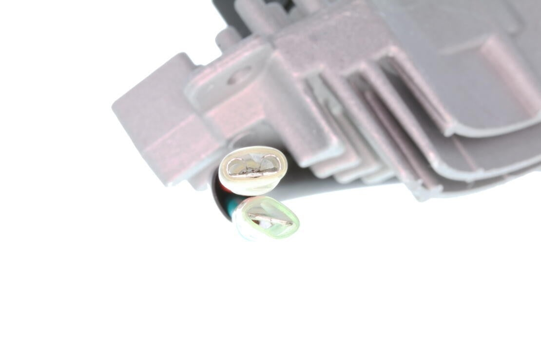 VEMO HVAC Blower Motor Resistor V30-79-0004