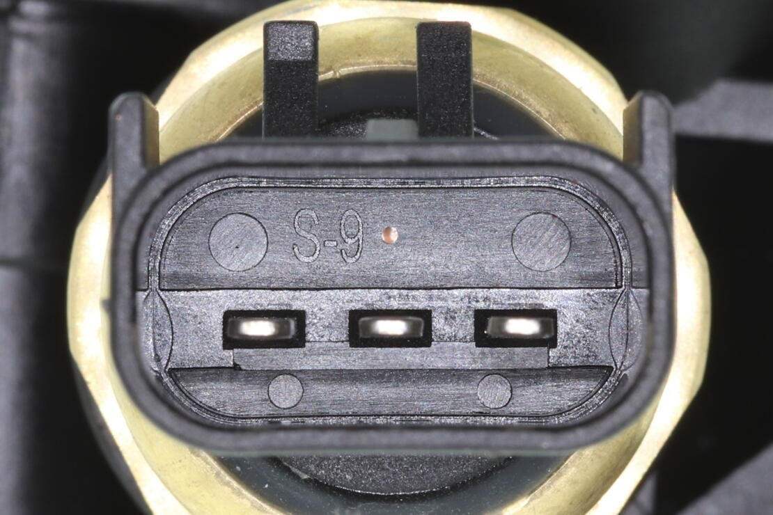 VEMO Engine Oil Filter V33-60-0006