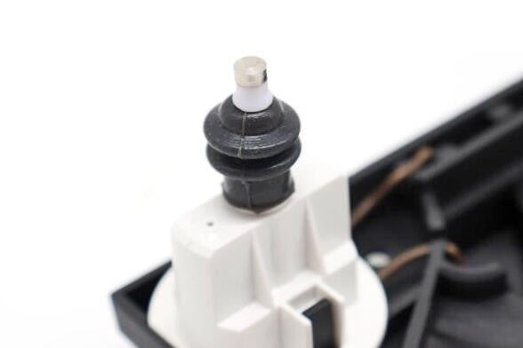 VEMO ABS Modulator V48-73-0023