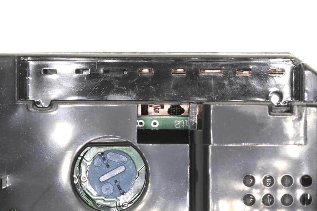 VEMO Door Window Switch V51-73-0020