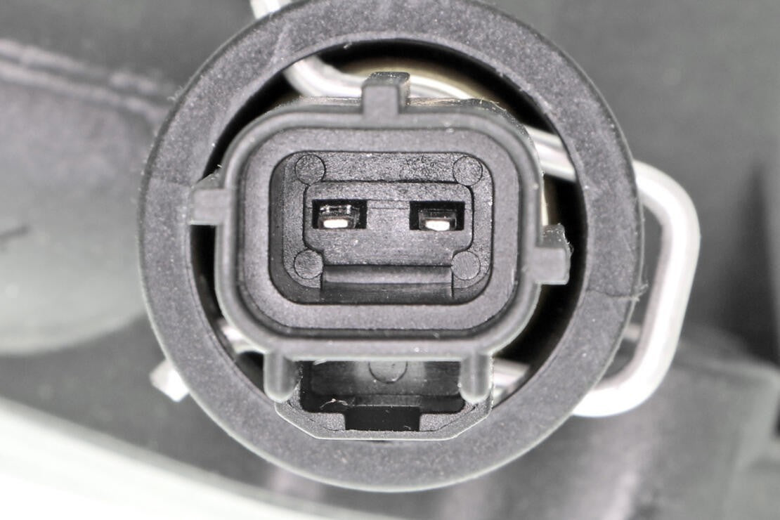 VEMO Engine Coolant Thermostat V95-99-0012