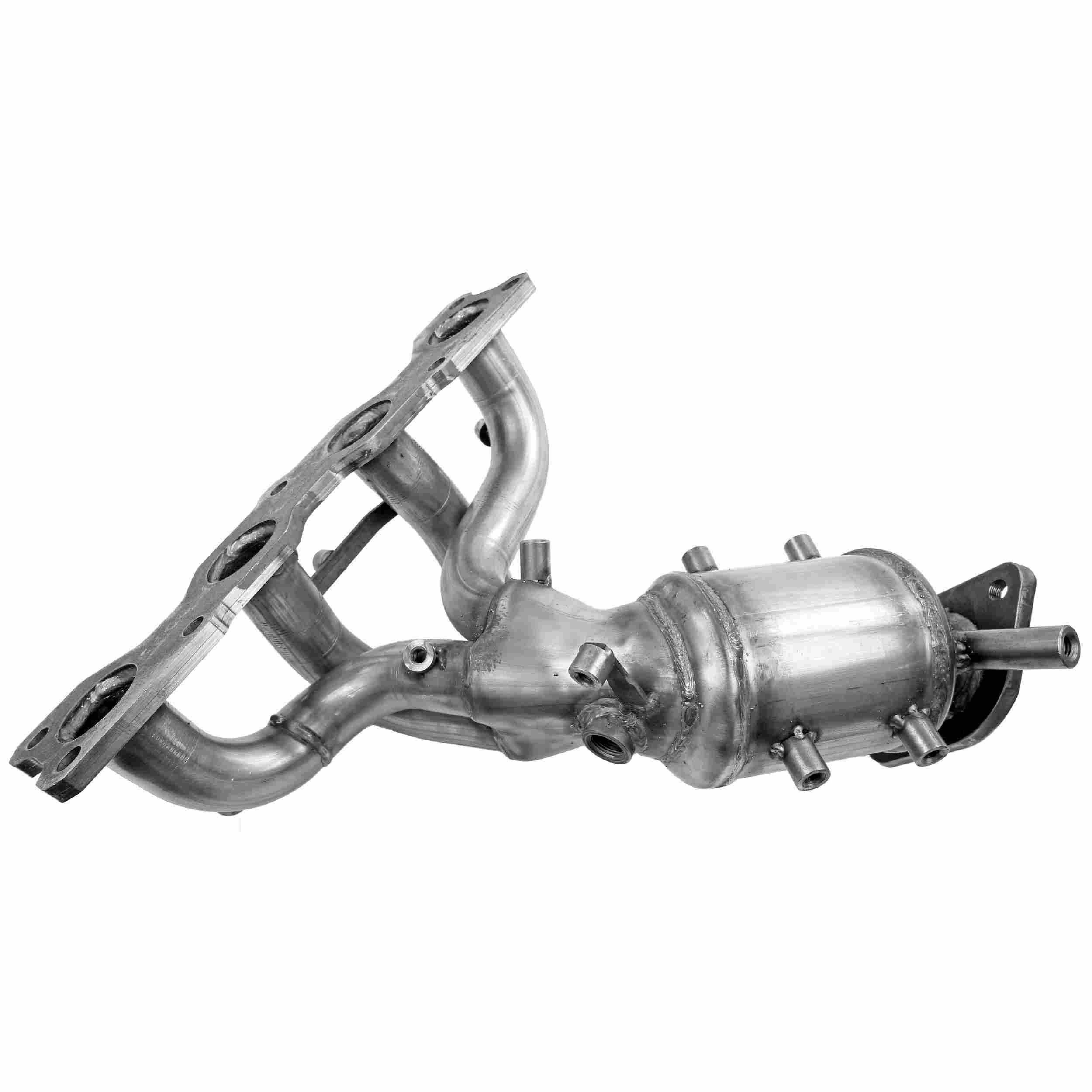 Walker Exhaust Catalytic Converter with Integrated Exhaust Manifold 16483