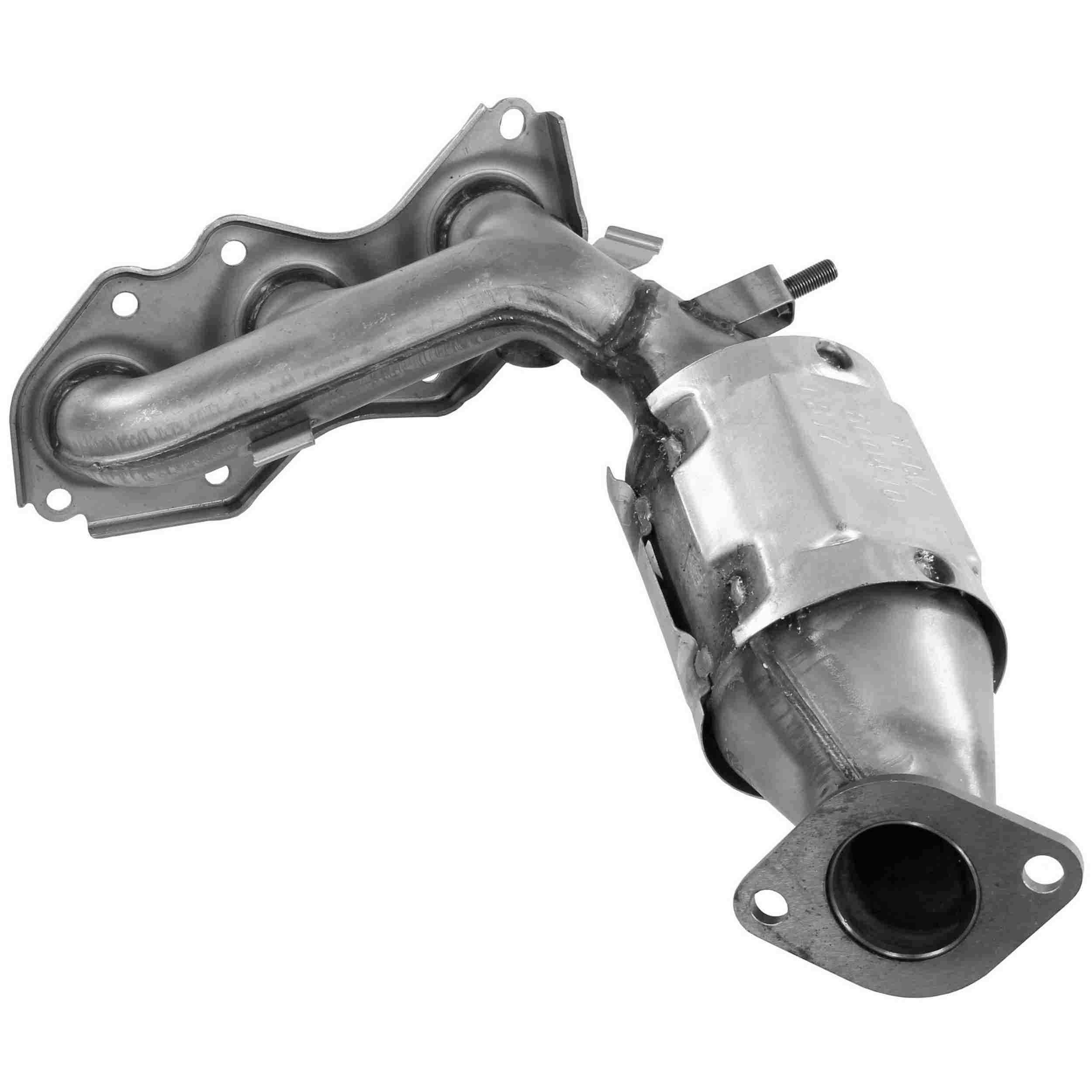 Walker Exhaust Catalytic Converter with Integrated Exhaust Manifold 16663