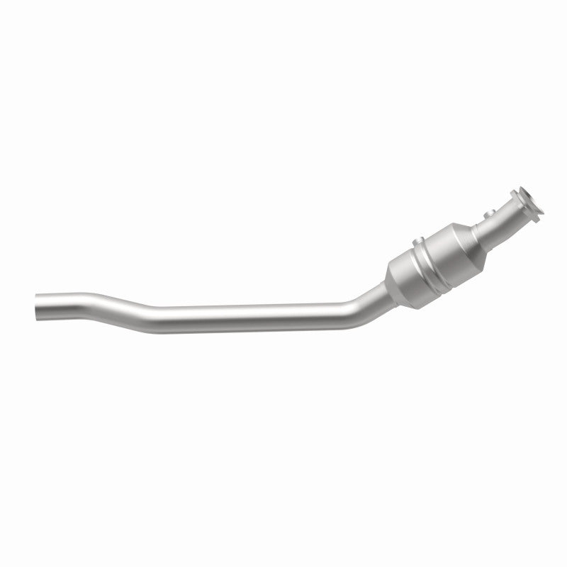 MagnaFlow California Grade CARB Compliant Direct-Fit Catalytic Converter 5551739 360 Degree Image Set