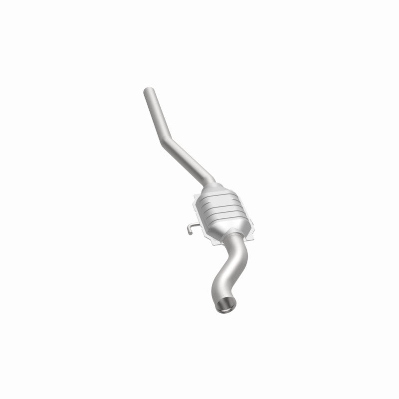MagnaFlow California Grade CARB Compliant Direct-Fit Catalytic Converter 3391244 360 Degree Image Set