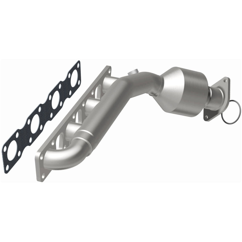 MagnaFlow Infiniti OEM Grade Federal / EPA Compliant Manifold Catalytic Converter 52424 Photo - out of package